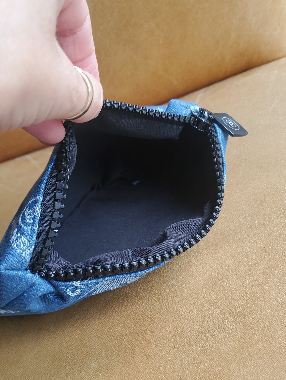 CHANEL Denim Jean Blue Logo Cosmetic Bag Clutch Pouch - Picture 7 of 8